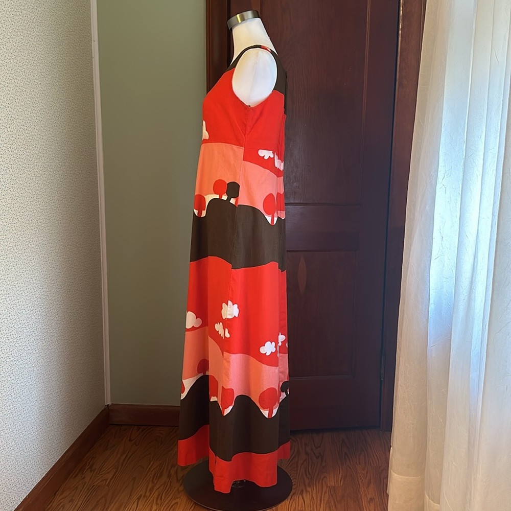 VINTAGE Red and Brown Clouds and Trees Dress, Size 40 (L) - Picture 4 of 7